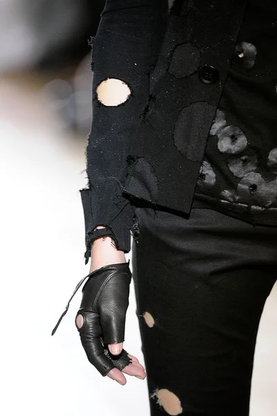 Look 35